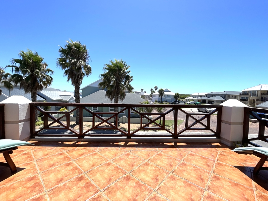 4 Bedroom Property for Sale in Marina Martinique Eastern Cape